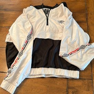 Umbro pullover jacket for kids size M